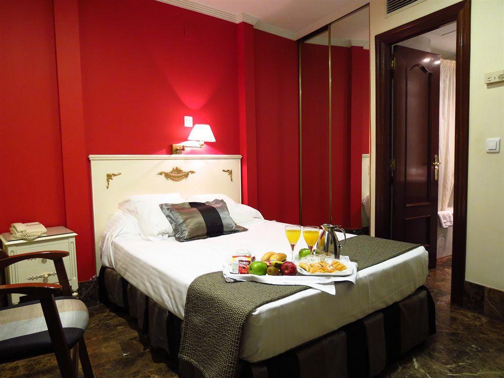 Hotel Boutique Catedral Вальядолид Экстерьер фото
