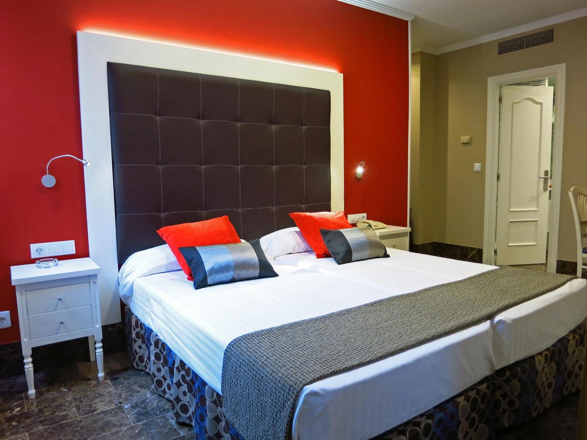 Hotel Boutique Catedral Вальядолид Номер фото